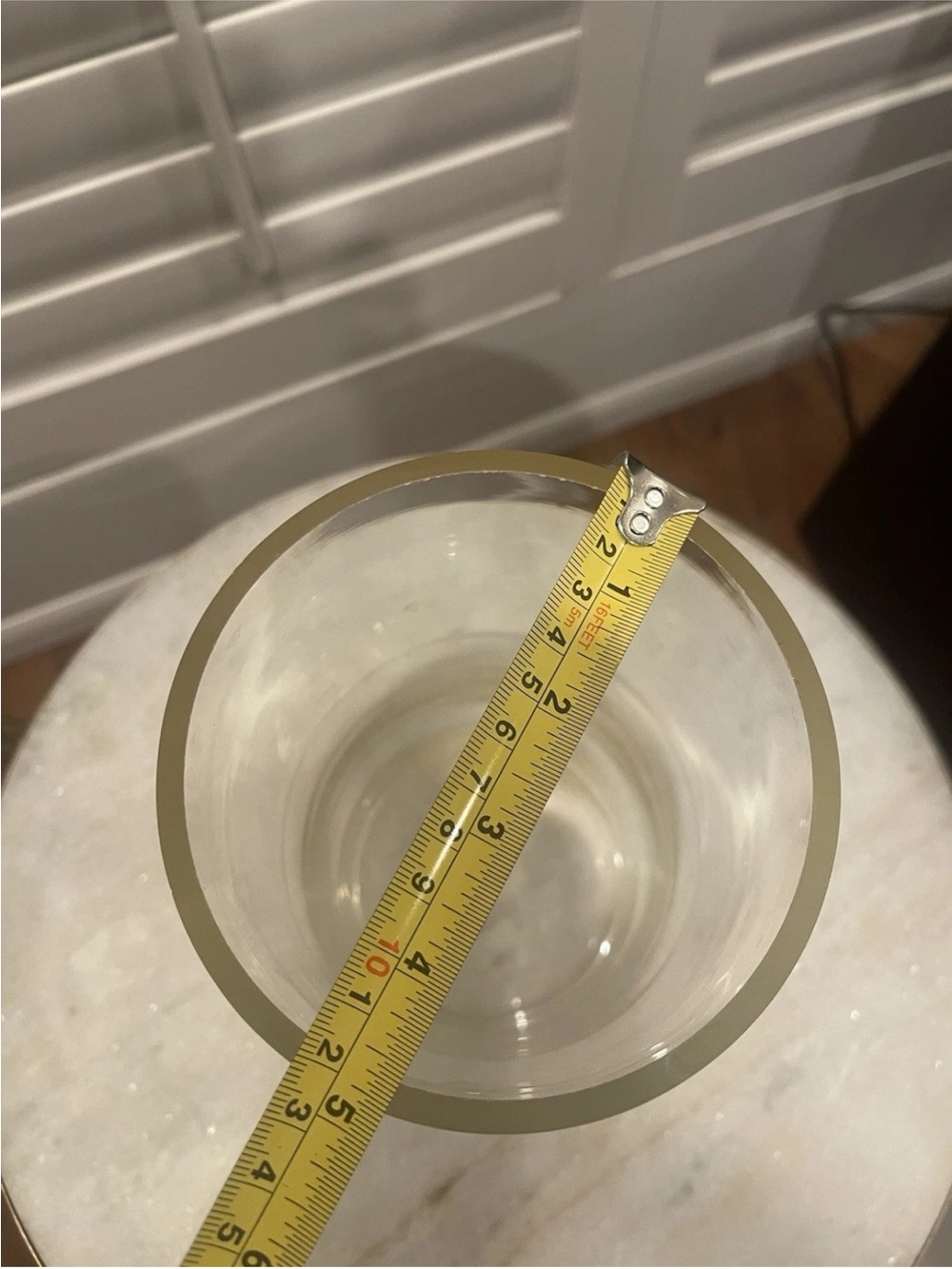Cylinder Heavy Duty glass vase Used Not Brand New, Has A Yellow Hue Please Look - Picture 5 of 5